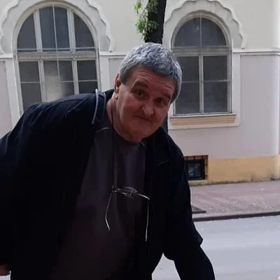 László