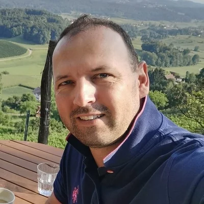 Balint, Bécs