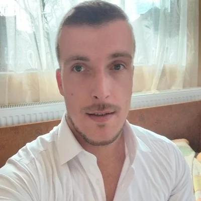 András, Zeteváralja