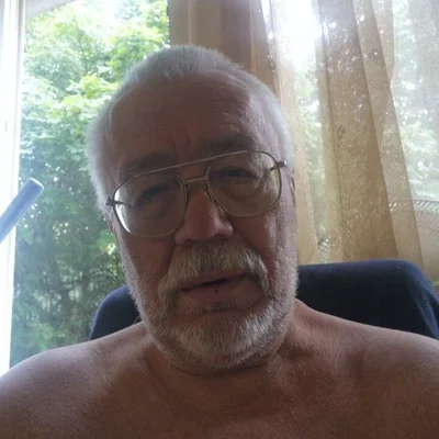 József