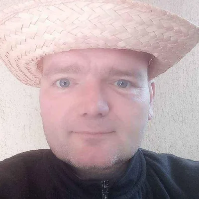 Tamás