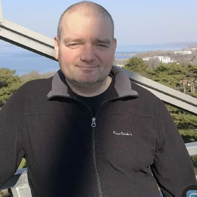 Tamás