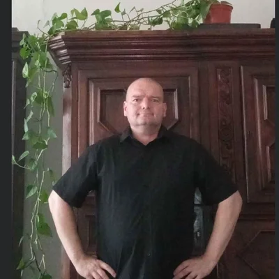 Tamás