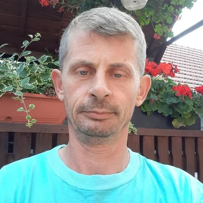 Koszti