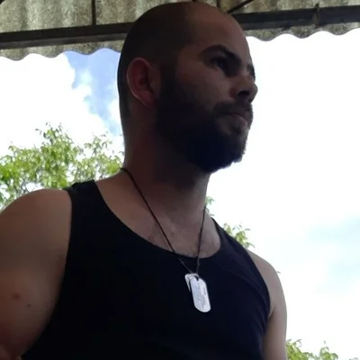 János