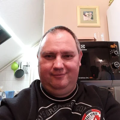 Szilárd