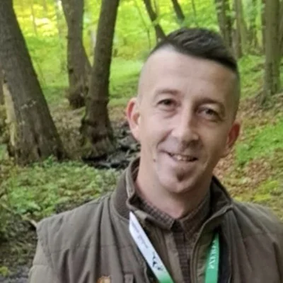 Ádám
