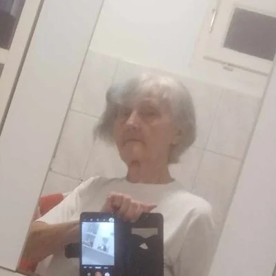 Emília