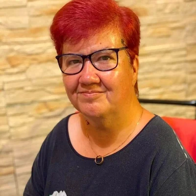 Dóra
