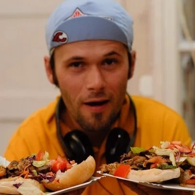 Péter