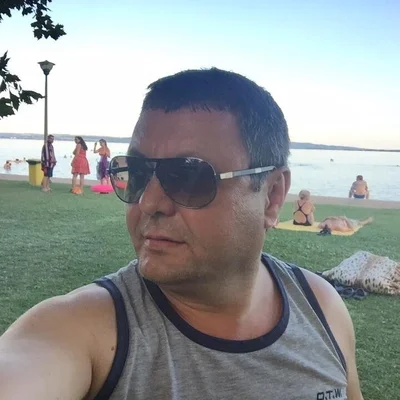 Zsán, Budapest