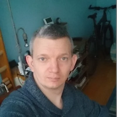 László
