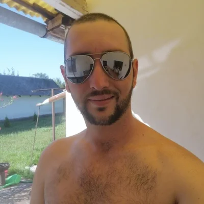 Ádám