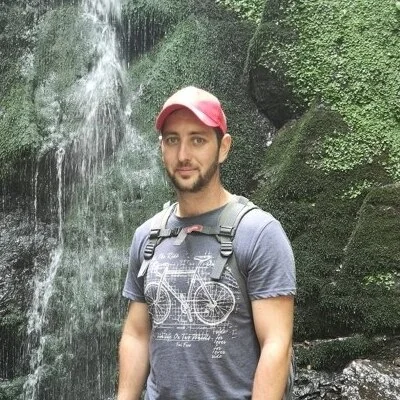 Ádám