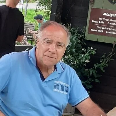 László