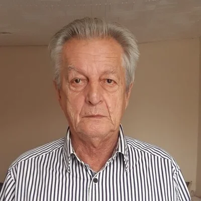 József
