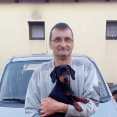 Róbi
