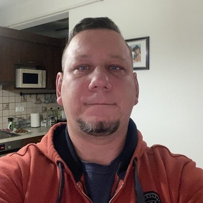 Attila, társkereső Vác