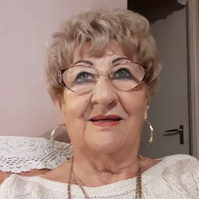 Éva