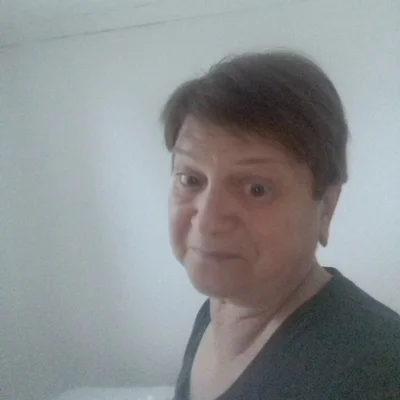 Éva