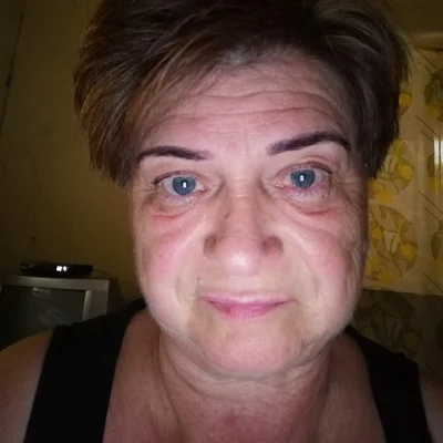 Éva