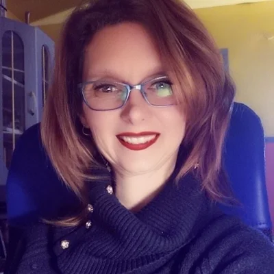 Angéla