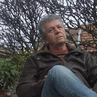 András