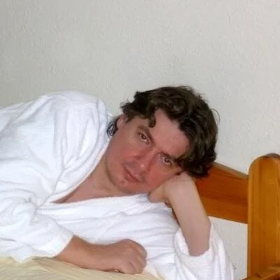 József