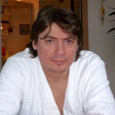 József