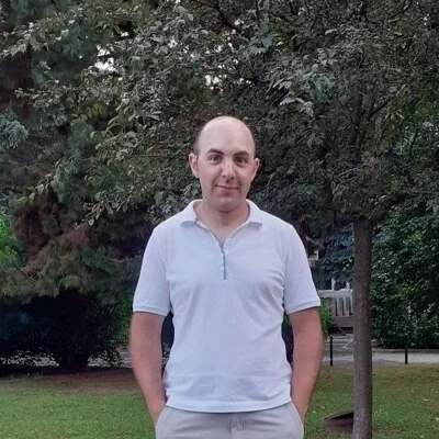 László, Gyergyószentmiklós