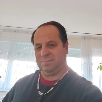 József