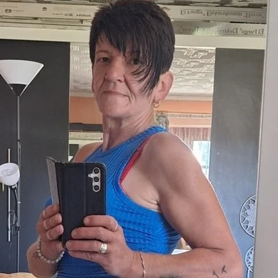 Andrea, társkereső Apostag