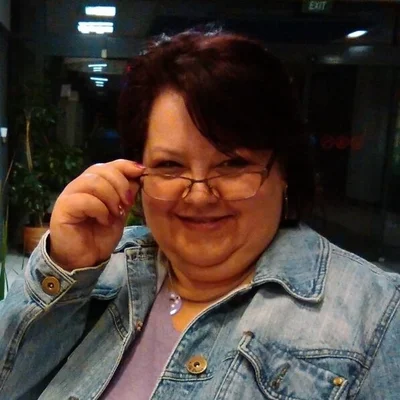 Szilvia