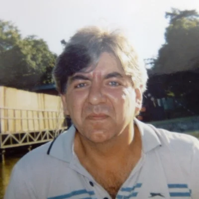 János
