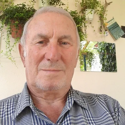 Béla