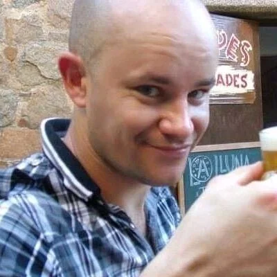 Joe, Miskolc