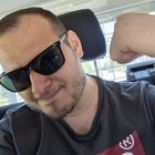 Tamás, társkereső Lánycsók