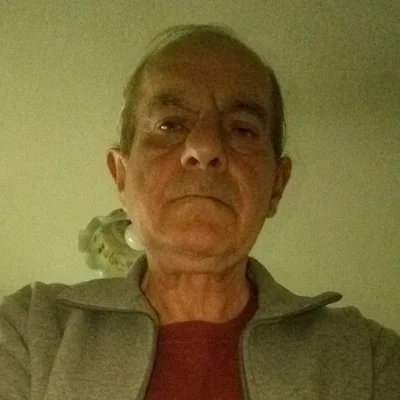András
