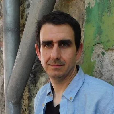 András