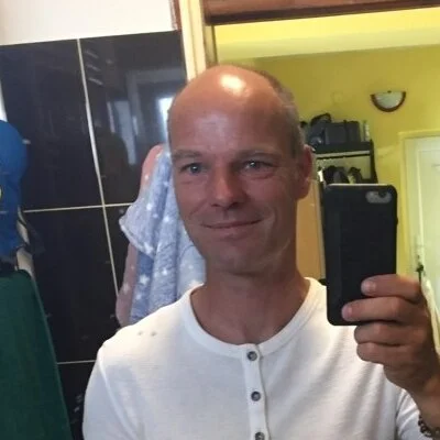 János