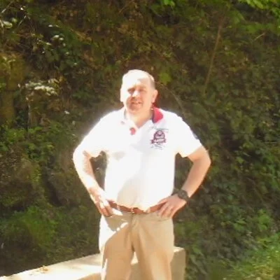 László