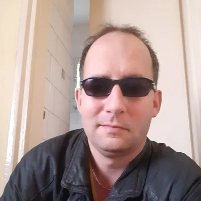 János