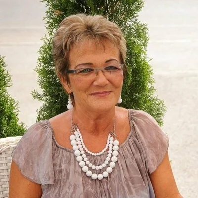 Márta