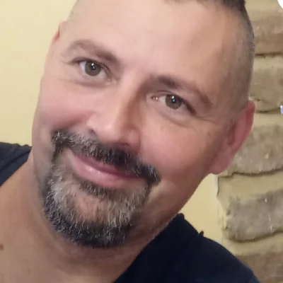 Tamás
