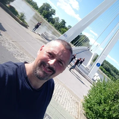 Tamás