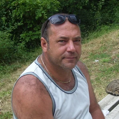 PÉTER