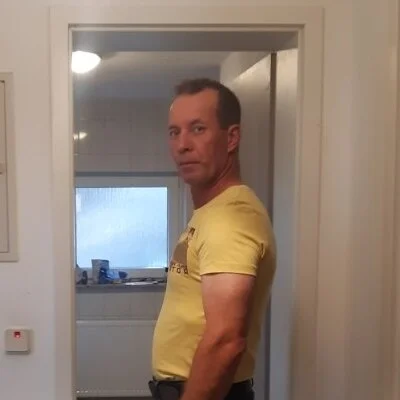 György