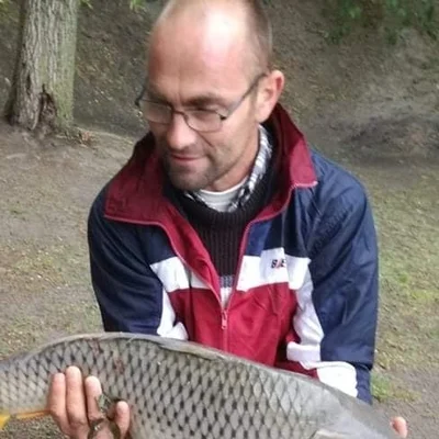 László