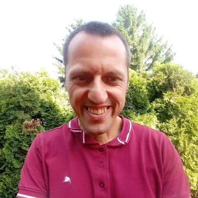 János