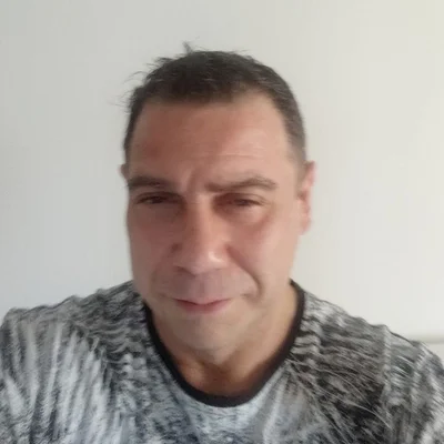 János